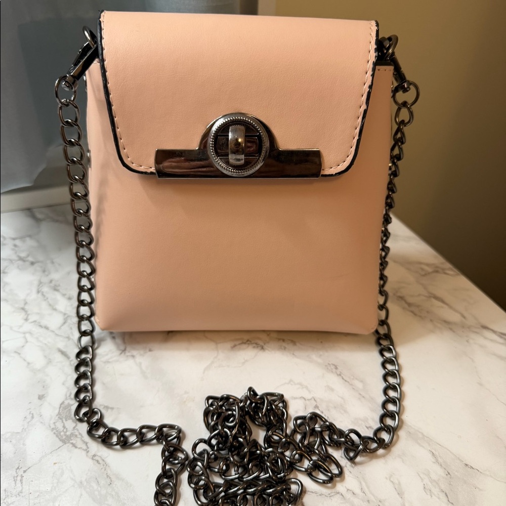 Crossbody bag